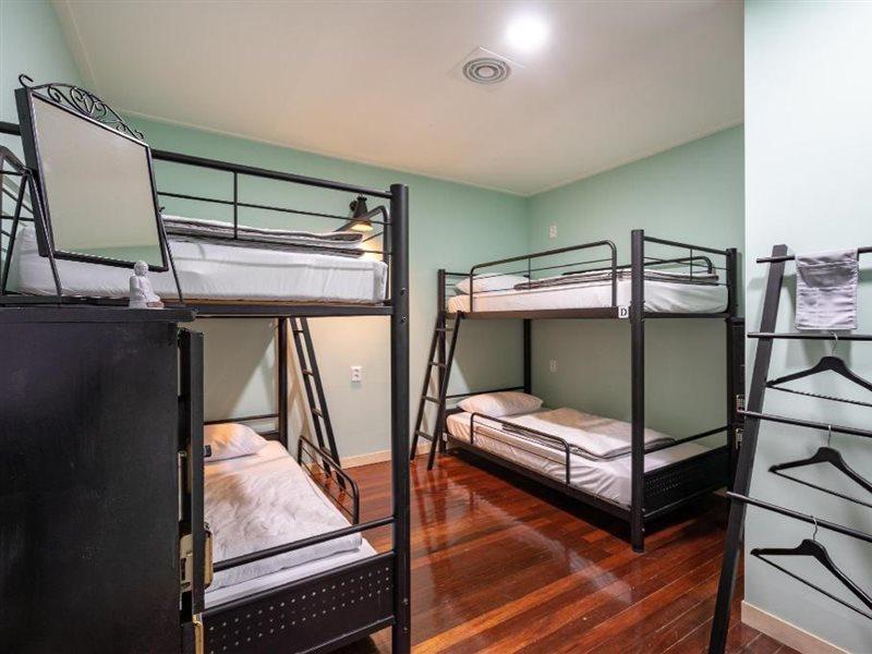 Mireuk Mireuk Beer Hostel Tongyeong Exterior foto