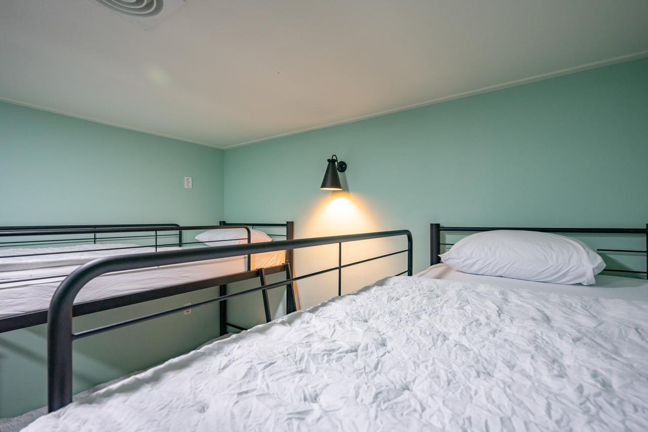 Mireuk Mireuk Beer Hostel Tongyeong Exterior foto