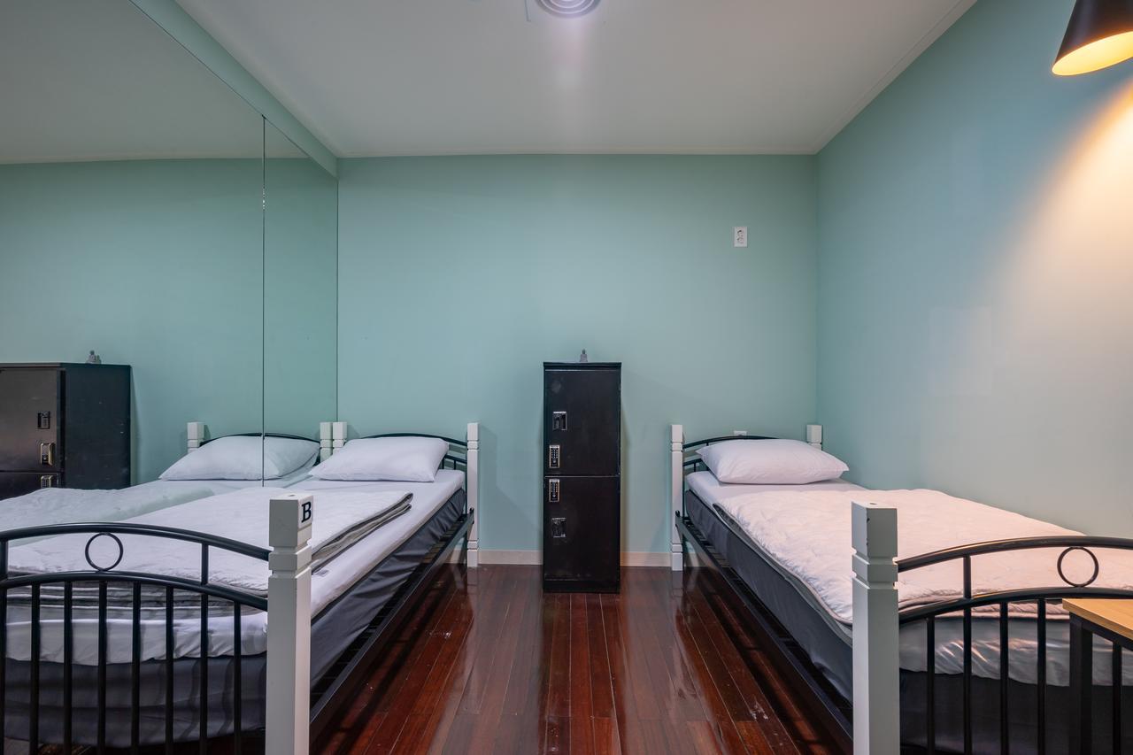 Mireuk Mireuk Beer Hostel Tongyeong Exterior foto