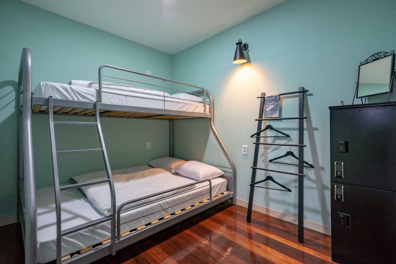 Mireuk Mireuk Beer Hostel Tongyeong Exterior foto